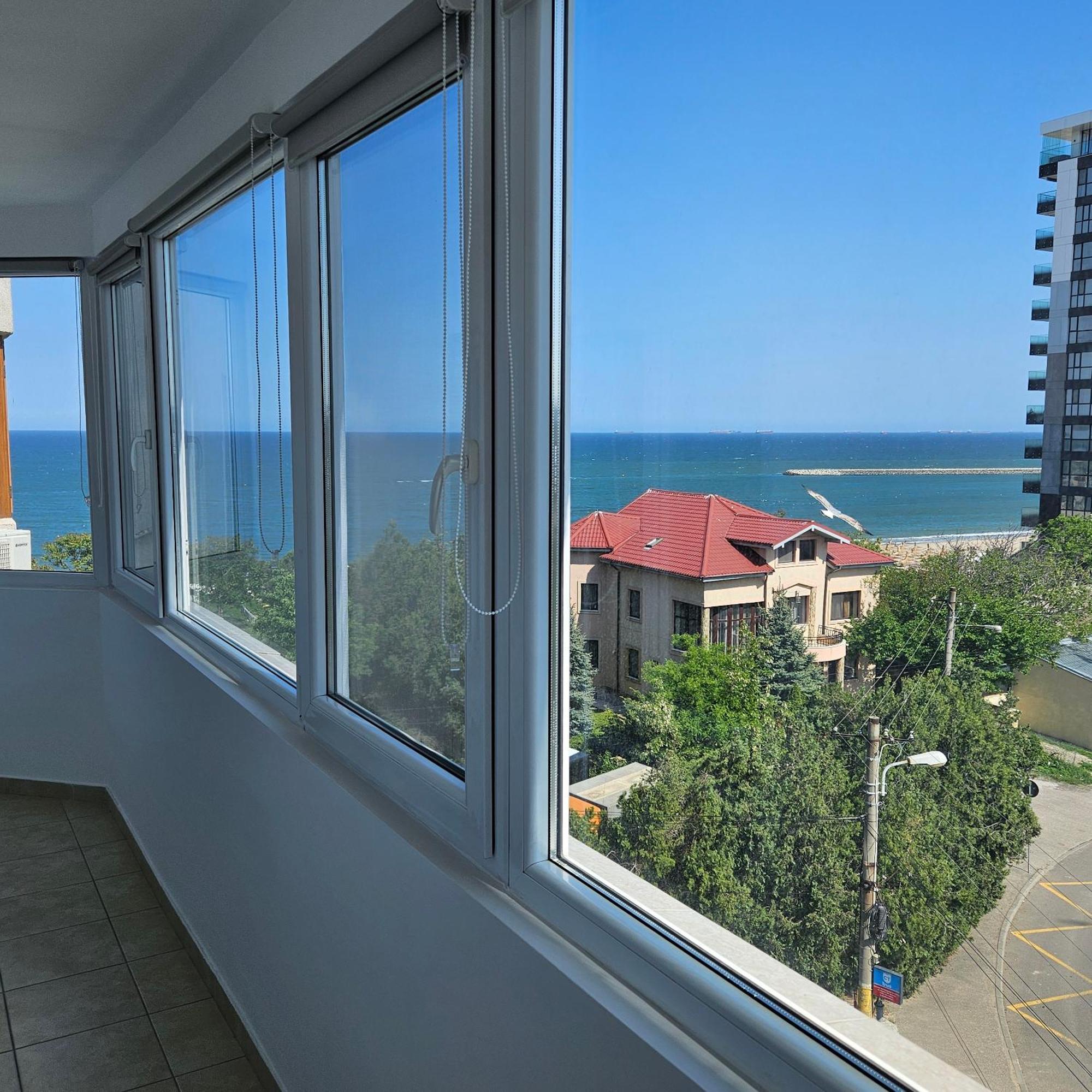 Apartment Cliff Sunrise